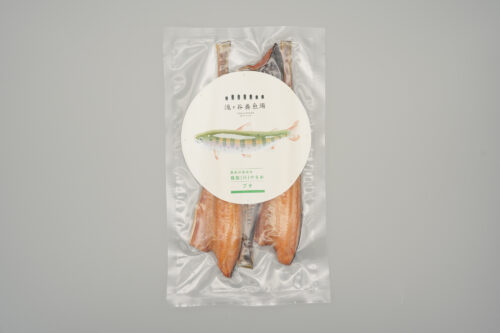 やまめ燻製パッケージ